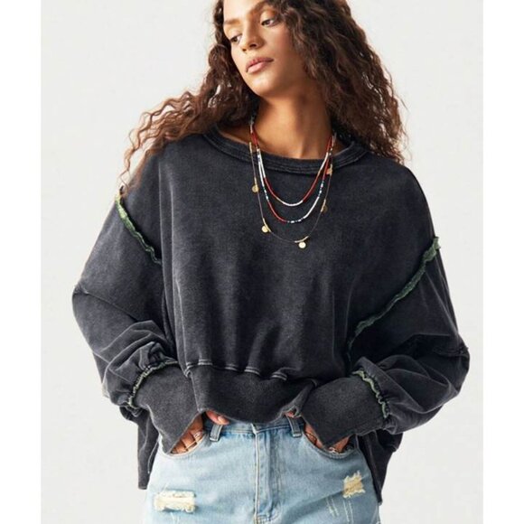 Intercept Pullover Cropped Sweatshirt NWT - Picture 3 of 4